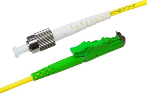 LWL Simplex Patchkabel G.657A2 , E2000/APC(Grade B1)   FC/PC  (Grade C ), 9/125µ, OS2, gelb, LSZH - 2m